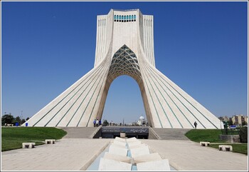 Иранская Meraj Airlines полетела из Петербурга в Тегеран