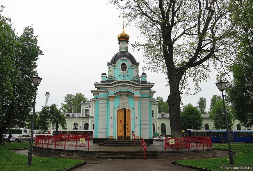 Часовня Воскресения Христова была открыта к 1100-летнему юбилею Пскова 17 июля 2003 года в день памяти царской семьи,расстрелянной в 1918 году.