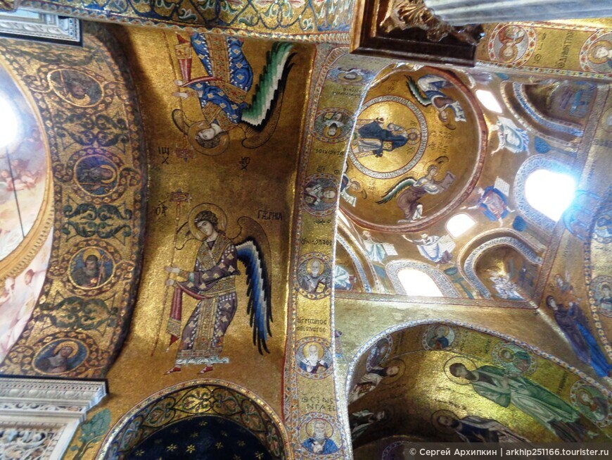 Шедевры византийской мозаики в Адмиральской церкви Марторана (12 век) в Палермо — объект Всемирного наследия ЮНЕСКО на Сицилии