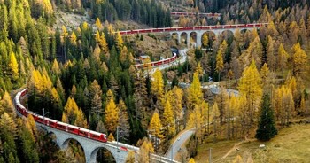 Швейцарский поезд из 100 вагонов стал самым длинным в мире 
