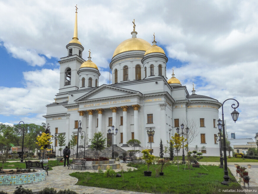 Александро-Невский Ново-Тихвинский женский монастырь 