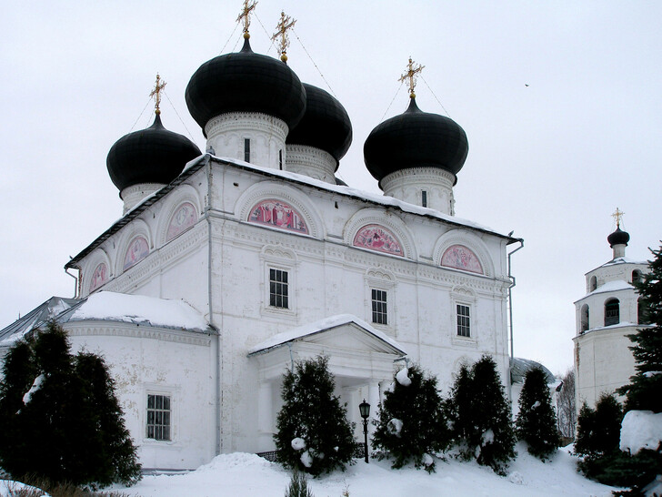 Успенский собор Вятского Успенского Трифонова монастыря