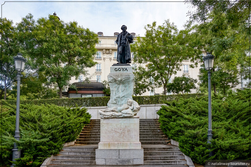 Памятник великому испанскому художнику Франциско Гойе. Скульптор Mariano Benlliure. 1902 г.
