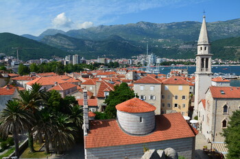 Летний сезон открылся в Черногории раньше срока благодаря туристам из РФ 