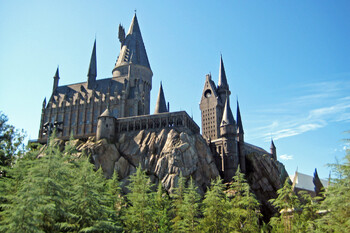 В Японии открыли крупнейший в мире парк, посвящённый Гарри Поттеру