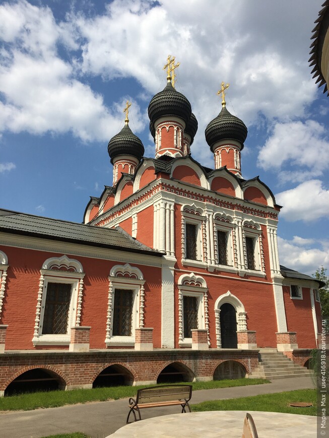 Высоко-Петровский монастырь — древняя обитель Москвы
