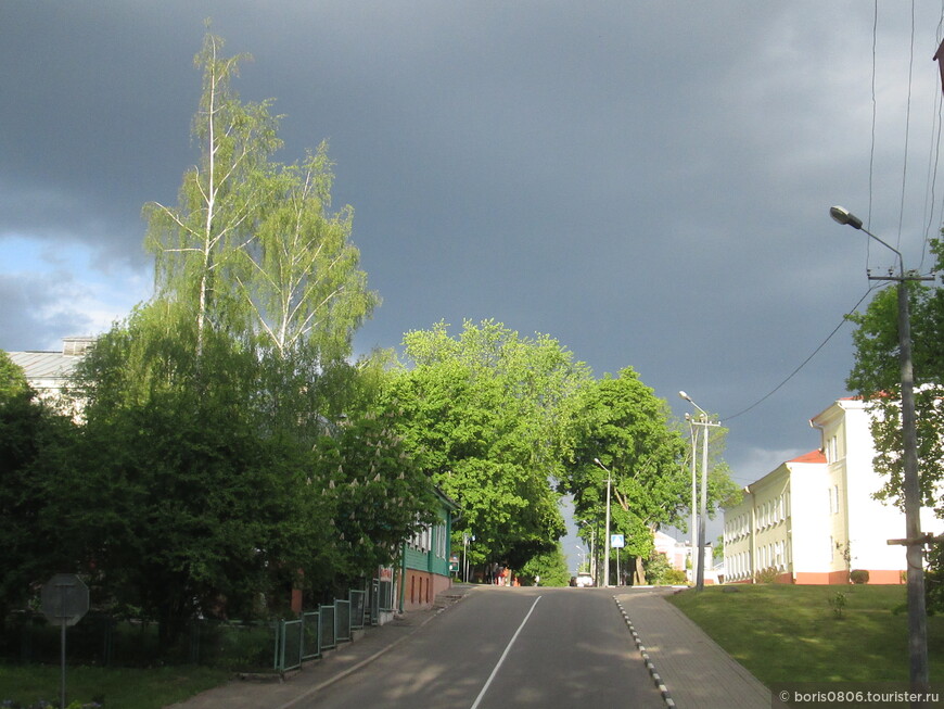 Прогулка по центру Полоцка в майский день