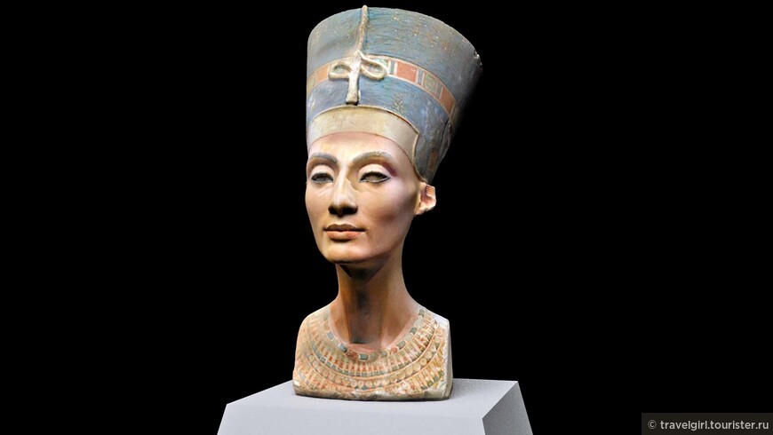 Новый музей Берлина и его Египетская коллекция 