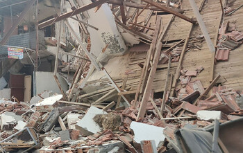 Число жертв землетрясения в Турции превысило 6 200 человек 