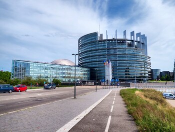 Евросоюз планирует выдавать цифровые шенгенские визы 