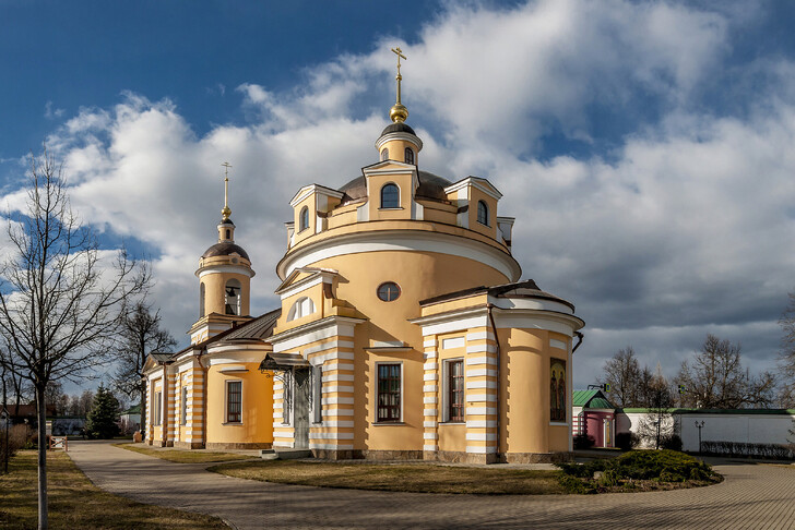 Троицкий собор в Борисоглебском Аносином монастыре