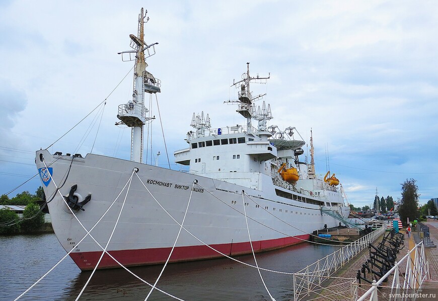Судно было построено в 1968 году на Ленинградском судостроительном заводе ,изначально как лесовоз,но десятью годами позже было перестроено и переоборудовано в научно-исследовательское судно.