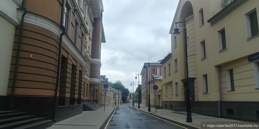 Кадашевский переулок