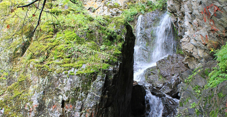 Черемшанский водопад: что посетить на Алтае