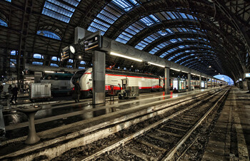 Движение поездов между Италией и Францией приостановлено на неопределенный срок