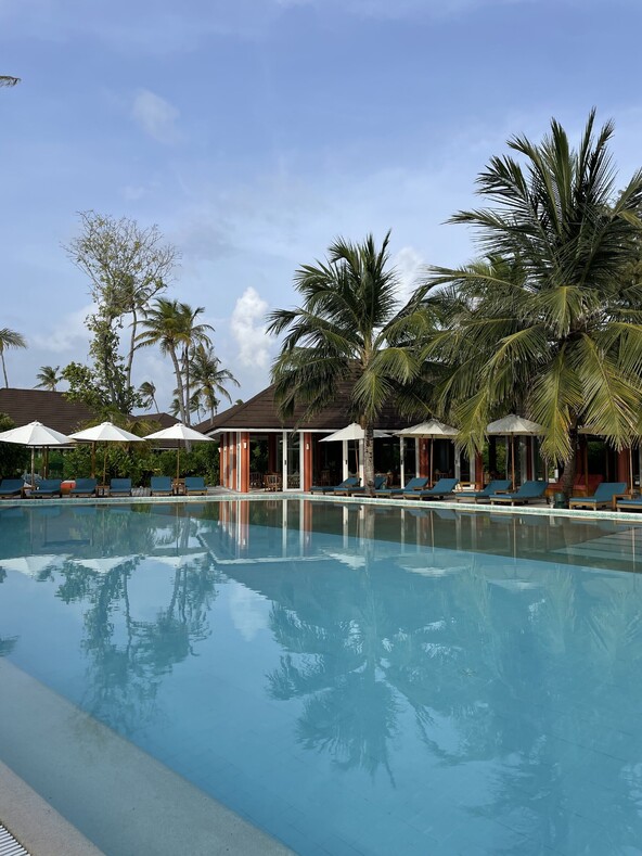 Доступные Мальдивы для всей семьи. Отель Sun Siyam Olhuveli