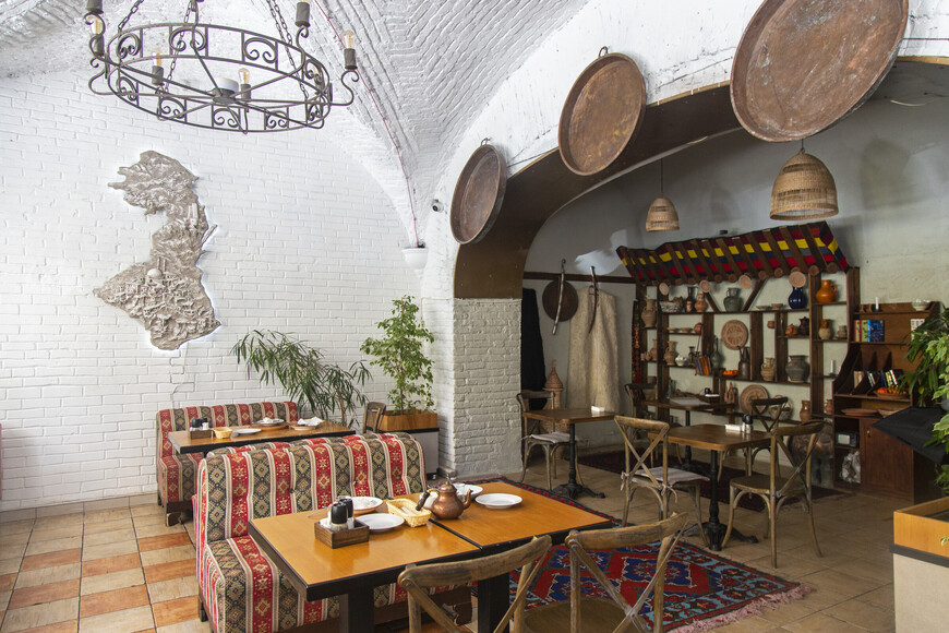 «Башня в горах» — идеальное этно-кафе в центре Махачкалы