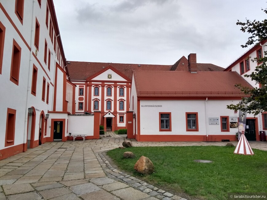 Монастырская пекарня (Klosterbäckerei). 