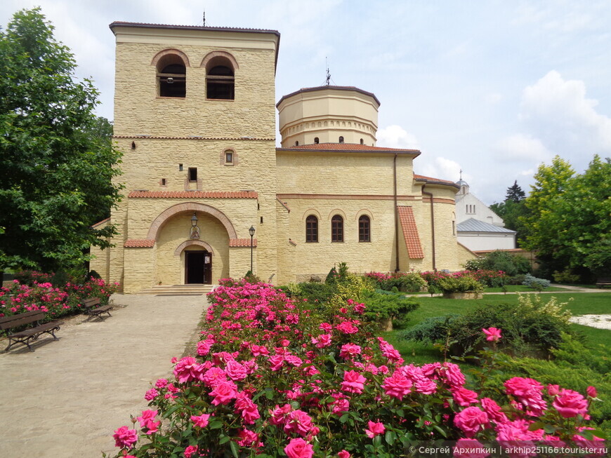 Средневековая церковь Святого Саввы в городе Яссы (Румыния)