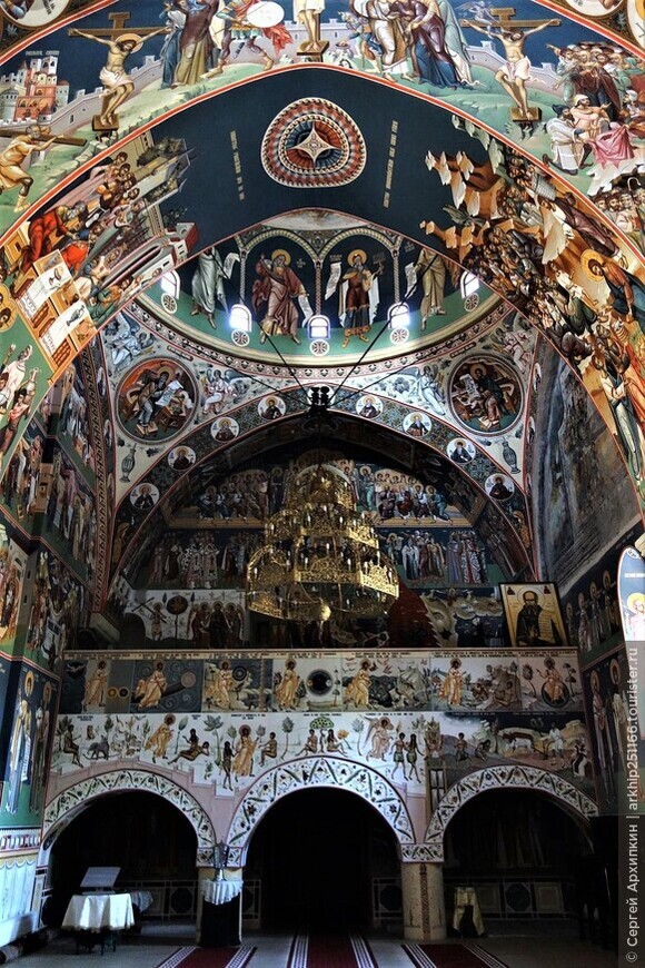 Средневековая церковь Святого Саввы в городе Яссы (Румыния)