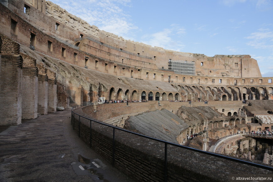 Самый высокий ярус Колизея, на который пускают туристов.