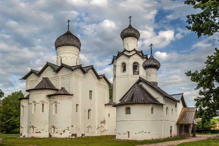 Преображенский монастырь