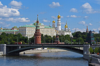 Москву за первое полугодие посетили более 10 млн туристов 