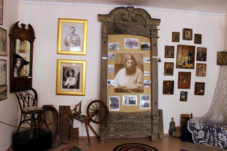 Экспозиция в Доме-музее Г. Распутина