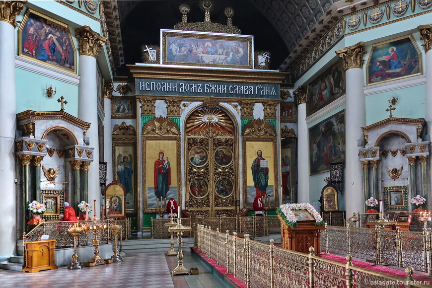 Курский Знаменский монастырь и собор 