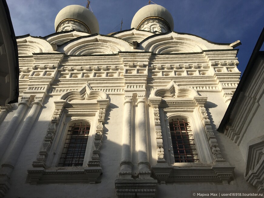 Москва: обитель умиротворения, стрелецкий храм, небольшой гастрозабег и Эдит Пиаф
