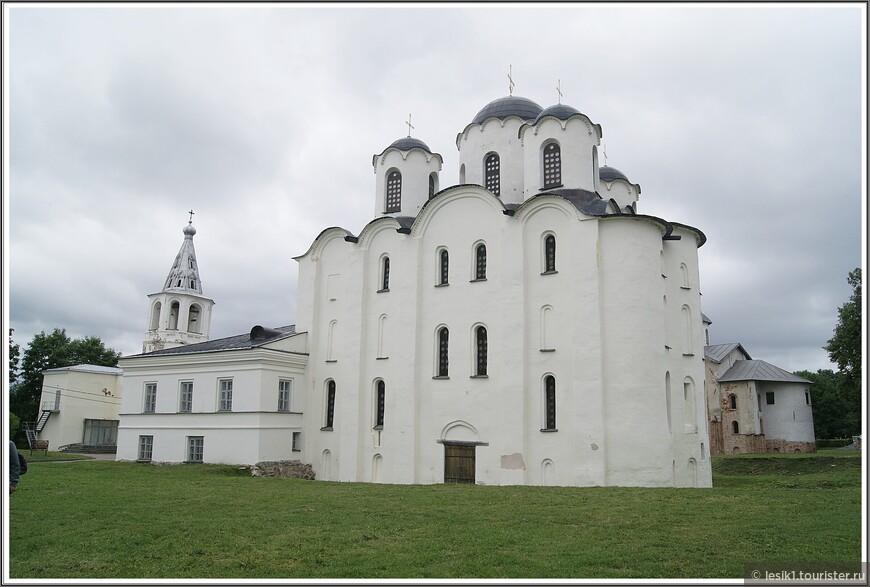 Первый Никольский храм на Руси