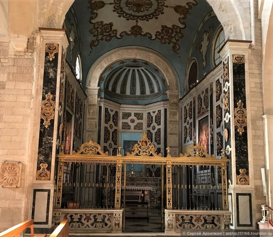 Средневековый Кафедральный  собор в Андрии (Апулия — Южная Италия)