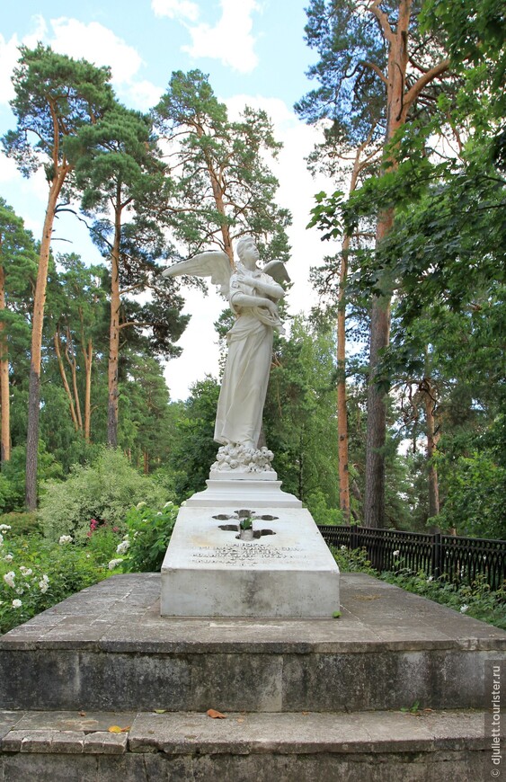 Надгробие княжны Т.Н. Юсуповой