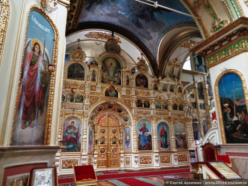 Успенский Кафедральный собор в византийском стиле в Пензе