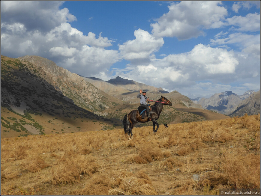 Западный Кыргызстан: Чаткал, палаточный лагерь, пробный поход и Ослик в поисках подруги