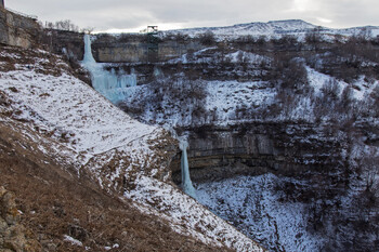 Угроза схода лавин сохраняется в Дагестане 