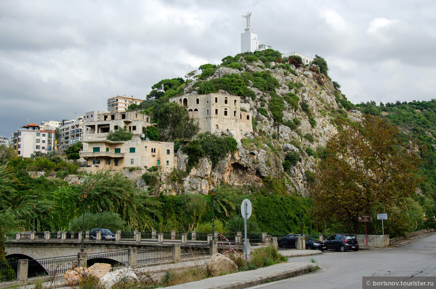 Бейрут, скалы и святыни