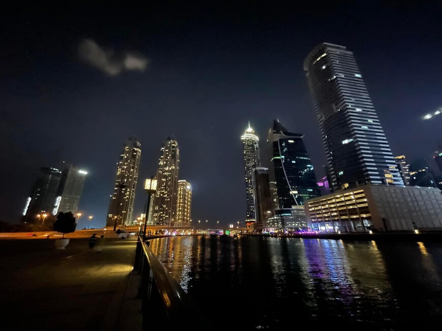 Мост со «Шторками» в Дубае и Дубайский канал