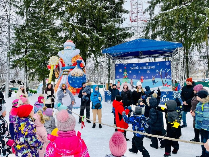 Зимние активности в Детском парке им. Николаева