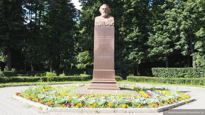 Памятник Константину Эдуардовичу Циолковскому