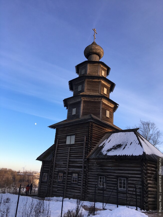 Старо-Вознесенская (Тихвинская) церковь возведена без единого гвоздя