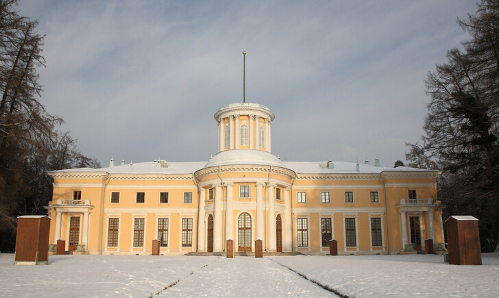Юсуповский дворец в Архангельском