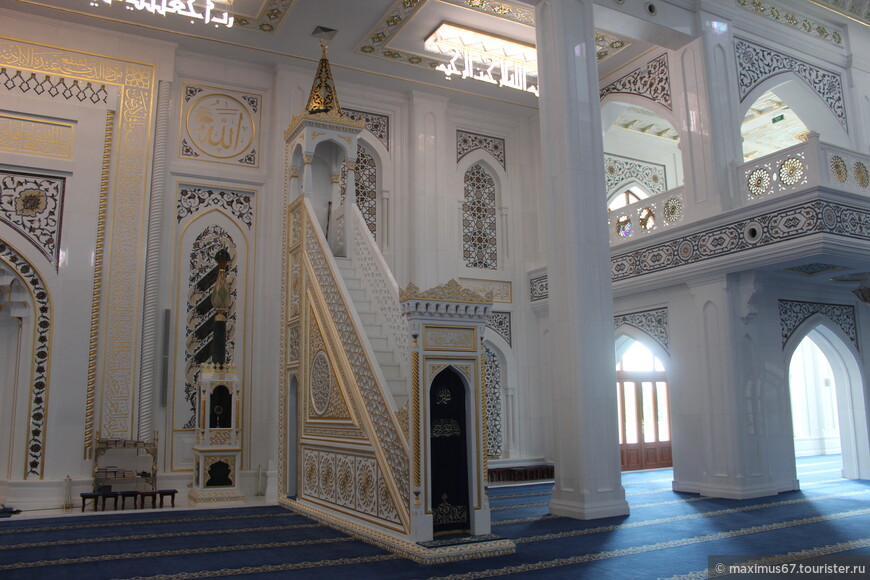 Самая большая мечеть Европы