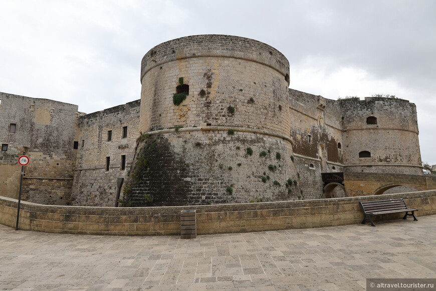 Арагонский замок...

