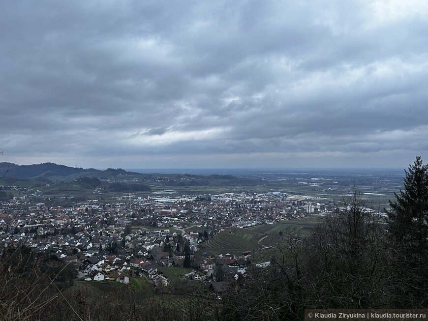 Долина Ренхталь — городок Оберкирх и руины крепости Шаубург