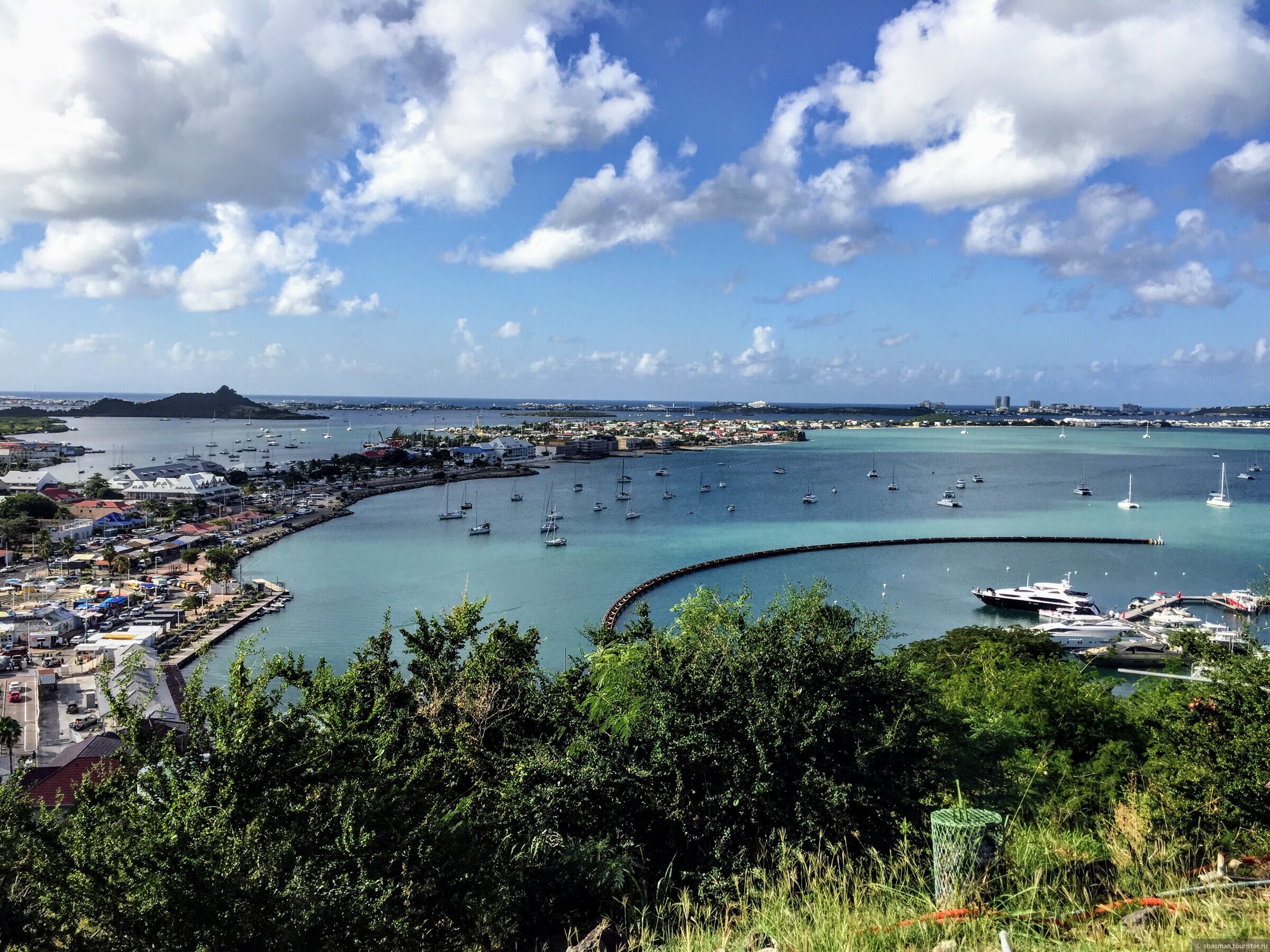 Sint Maarten Escort