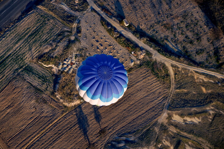 Воздушный шар над удивительной Каппадокией