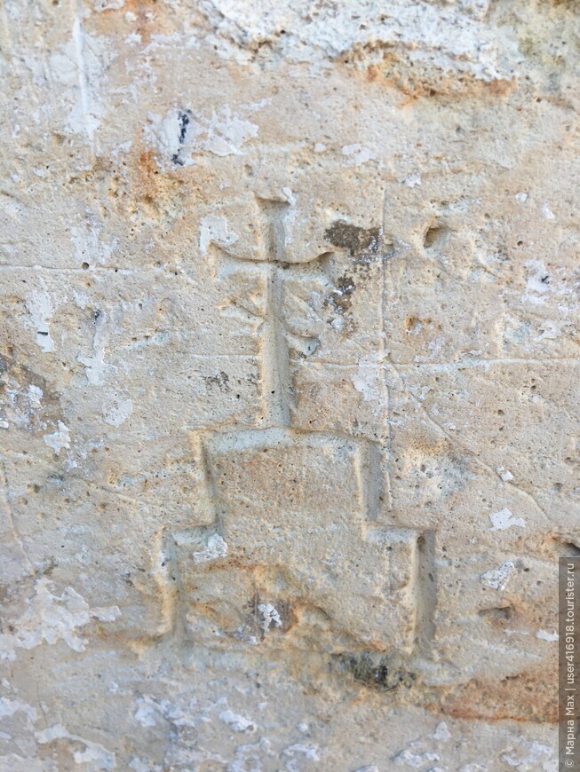 Спасо-Преображенский собор с граффити