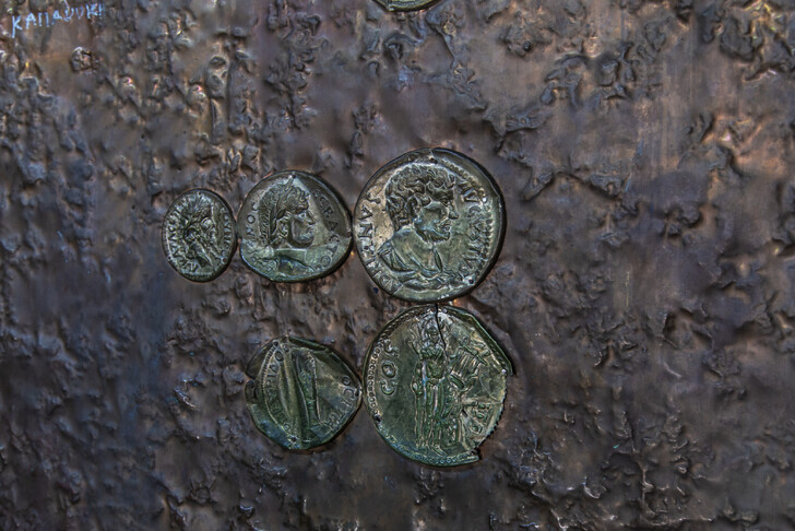Античные монеты в музее Пицунды