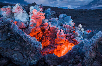 В Исландии вновь началось извержение вулкана